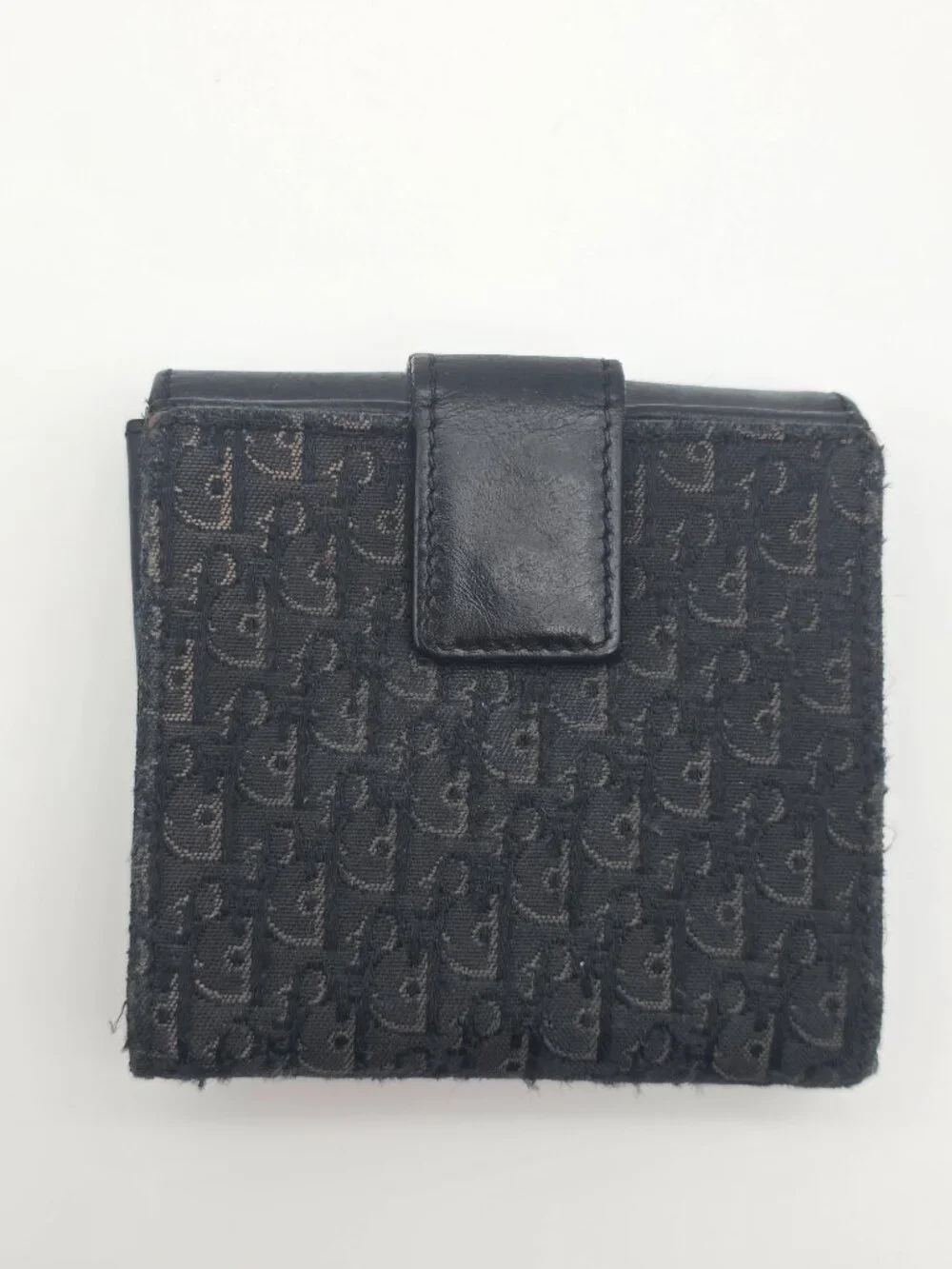 Dior compact wallet